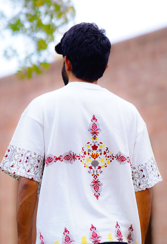 Naqsh Oversized T-Shirt